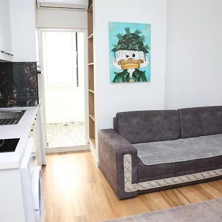 Comfort Apartamento Tirana